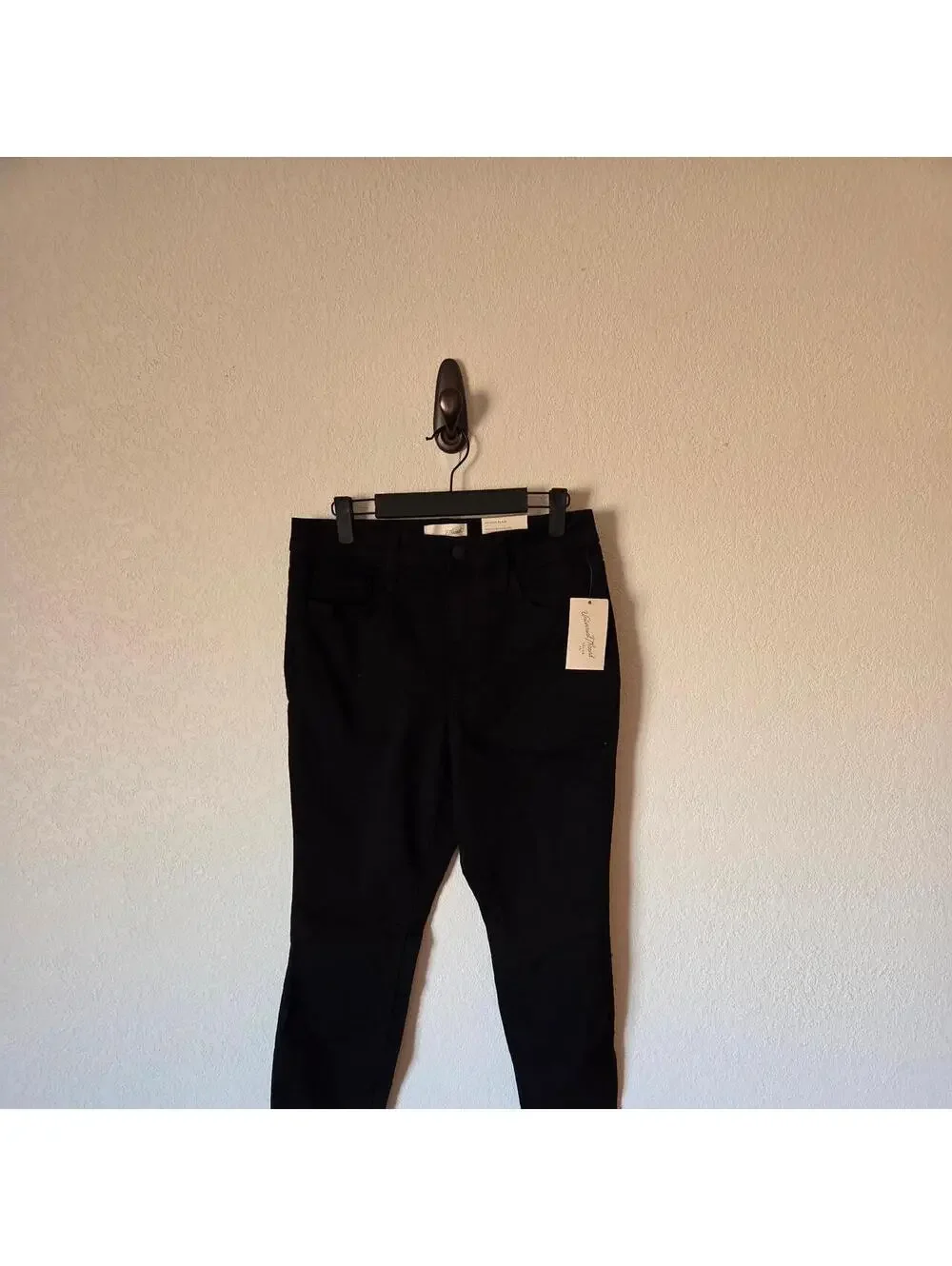 Universal Thread No-Fade Black Skinny Jeans